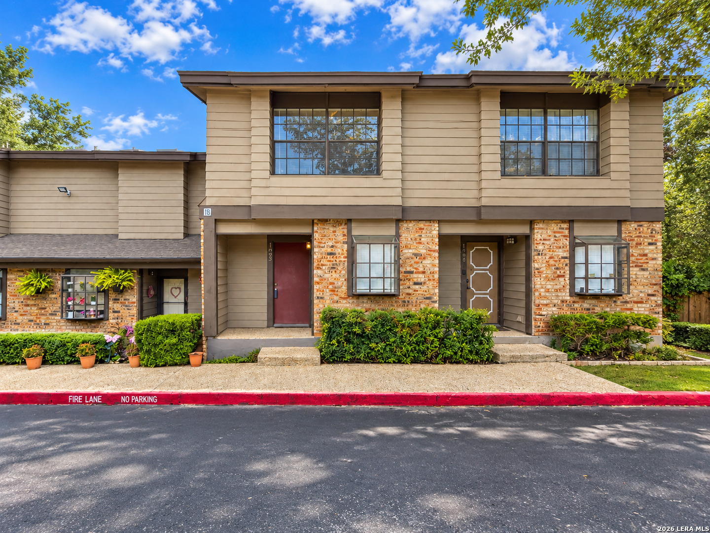 11815 Vance Jackson Road 1605 — photo