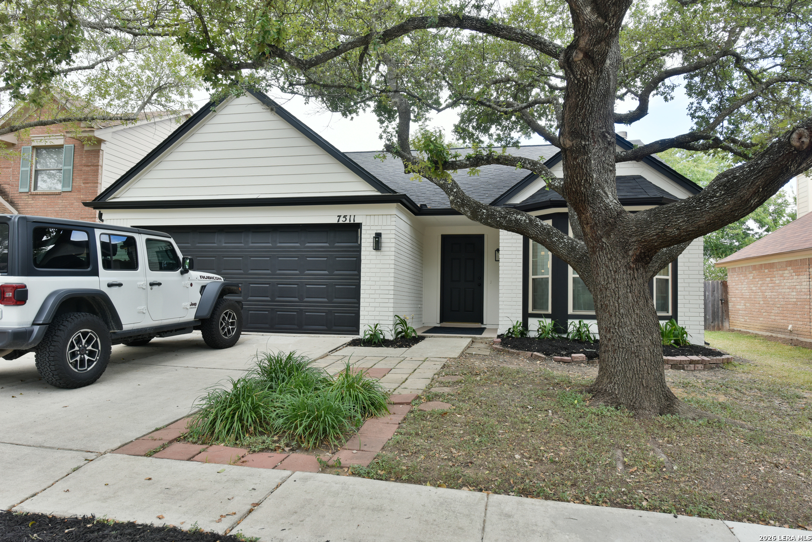 7511 Rocky Trail — photo