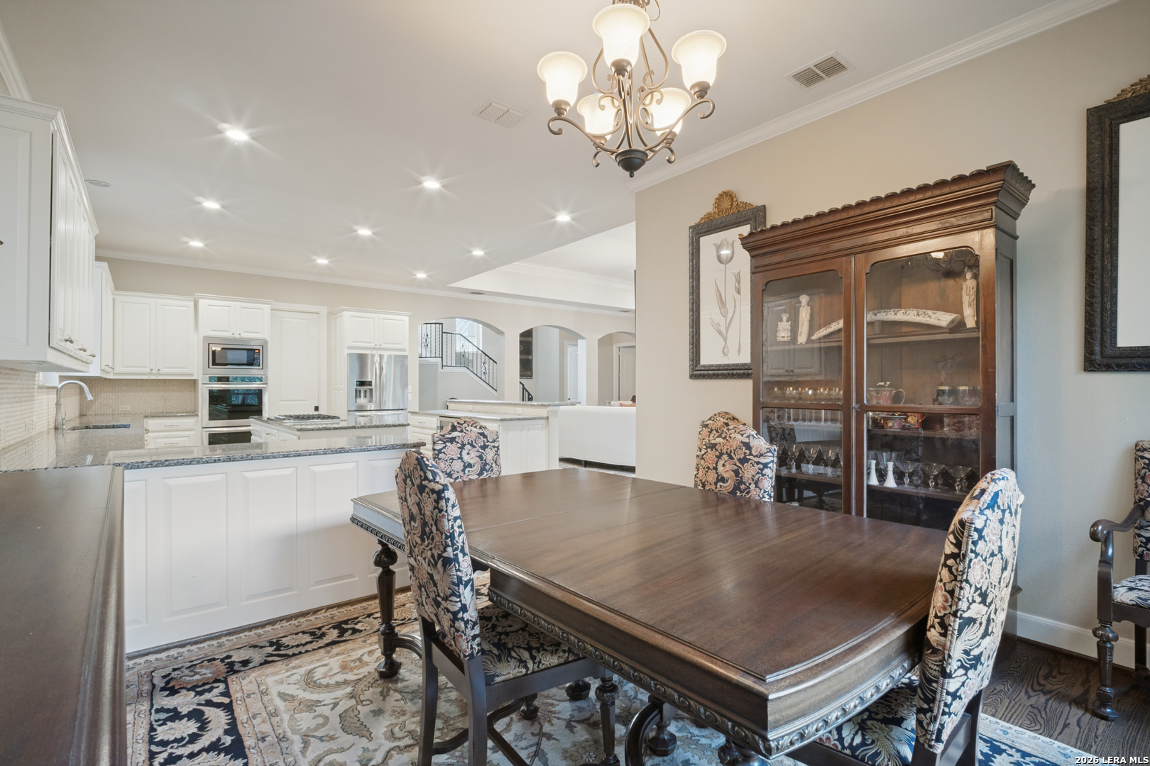321 E Sunset Road, San Antonio, TX 78209 — photo 3