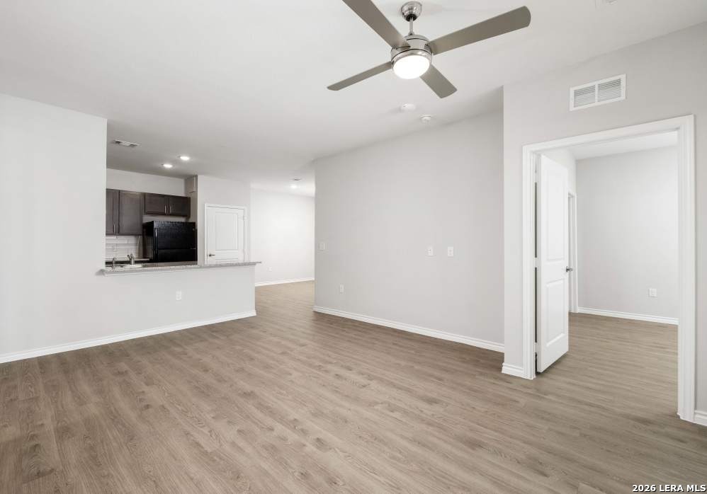 13411 Fm812 Road 10303 — photo