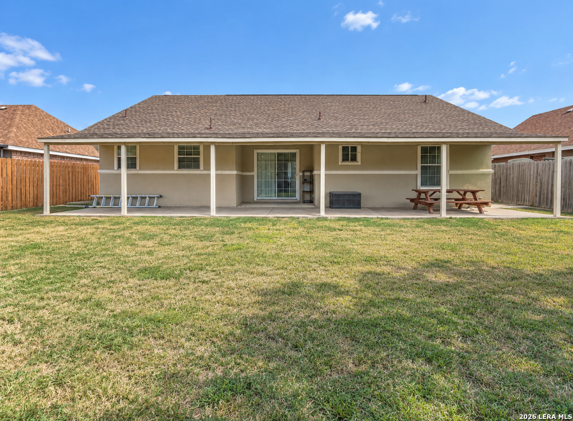 2152 Pershing Circle — photo