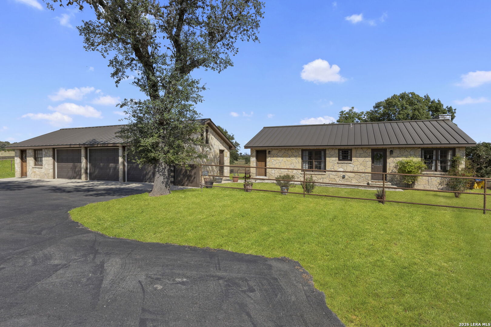 545 Highgate Drive — photo