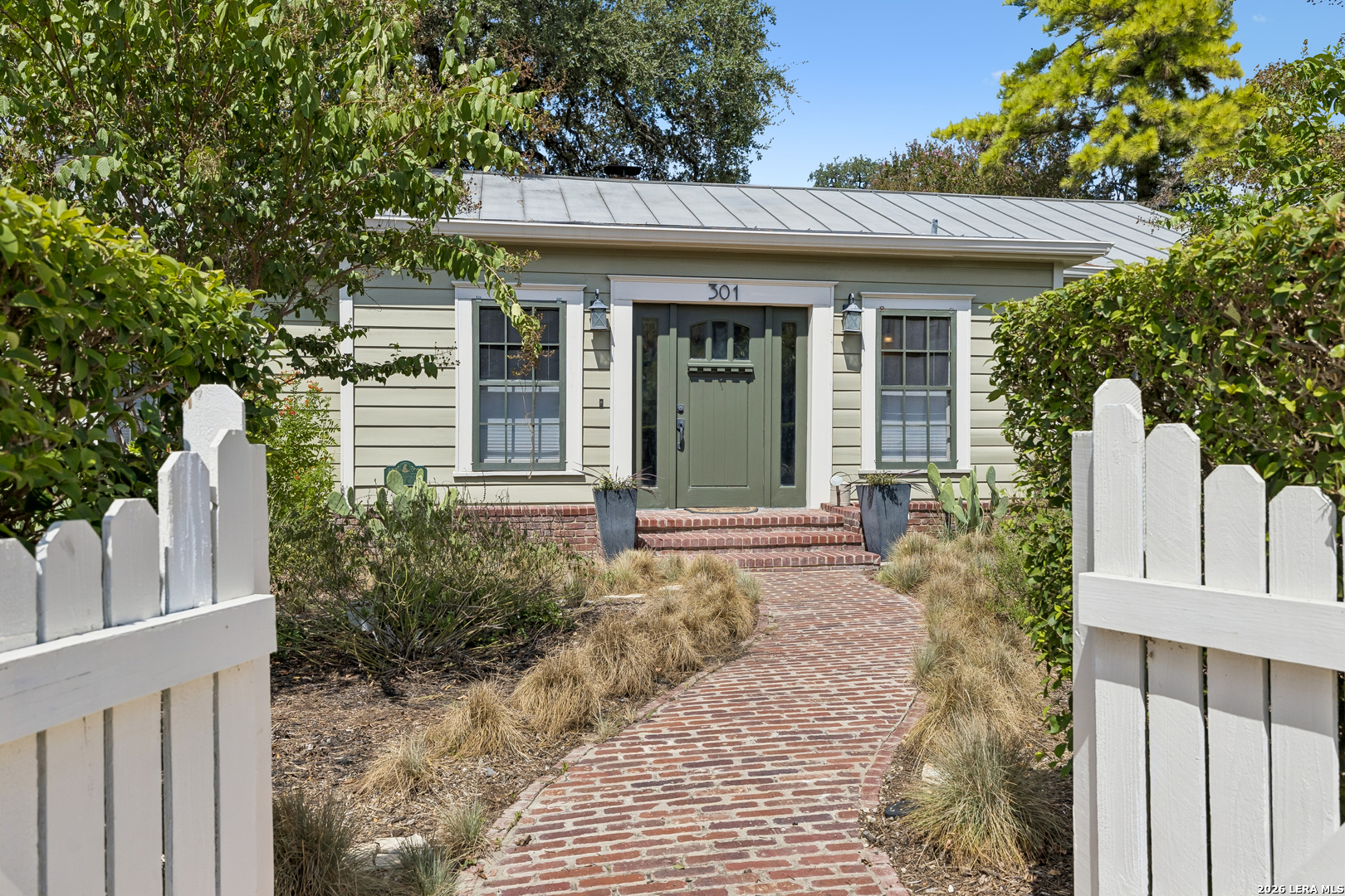 301 Parland Place — photo
