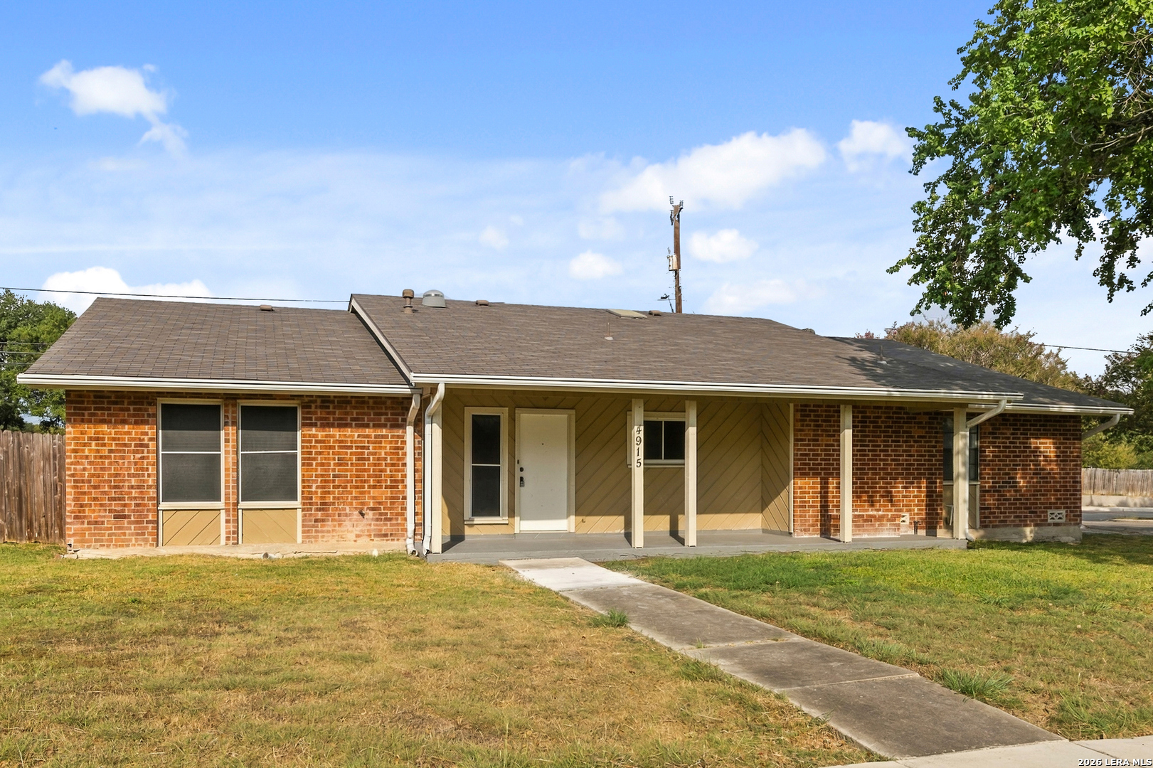 4915 Buckwheat Street — photo