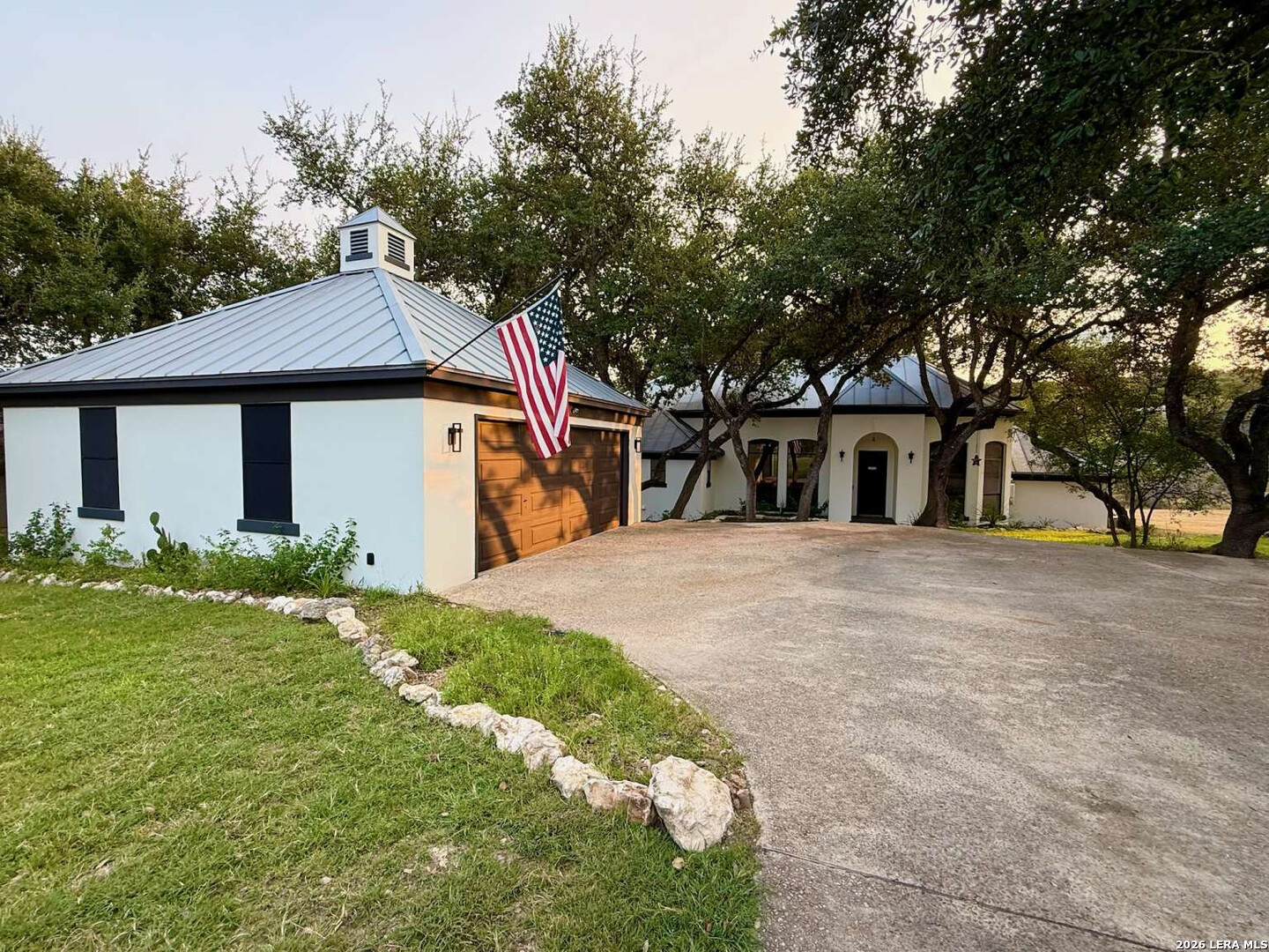 25715 Green River Drive — photo
