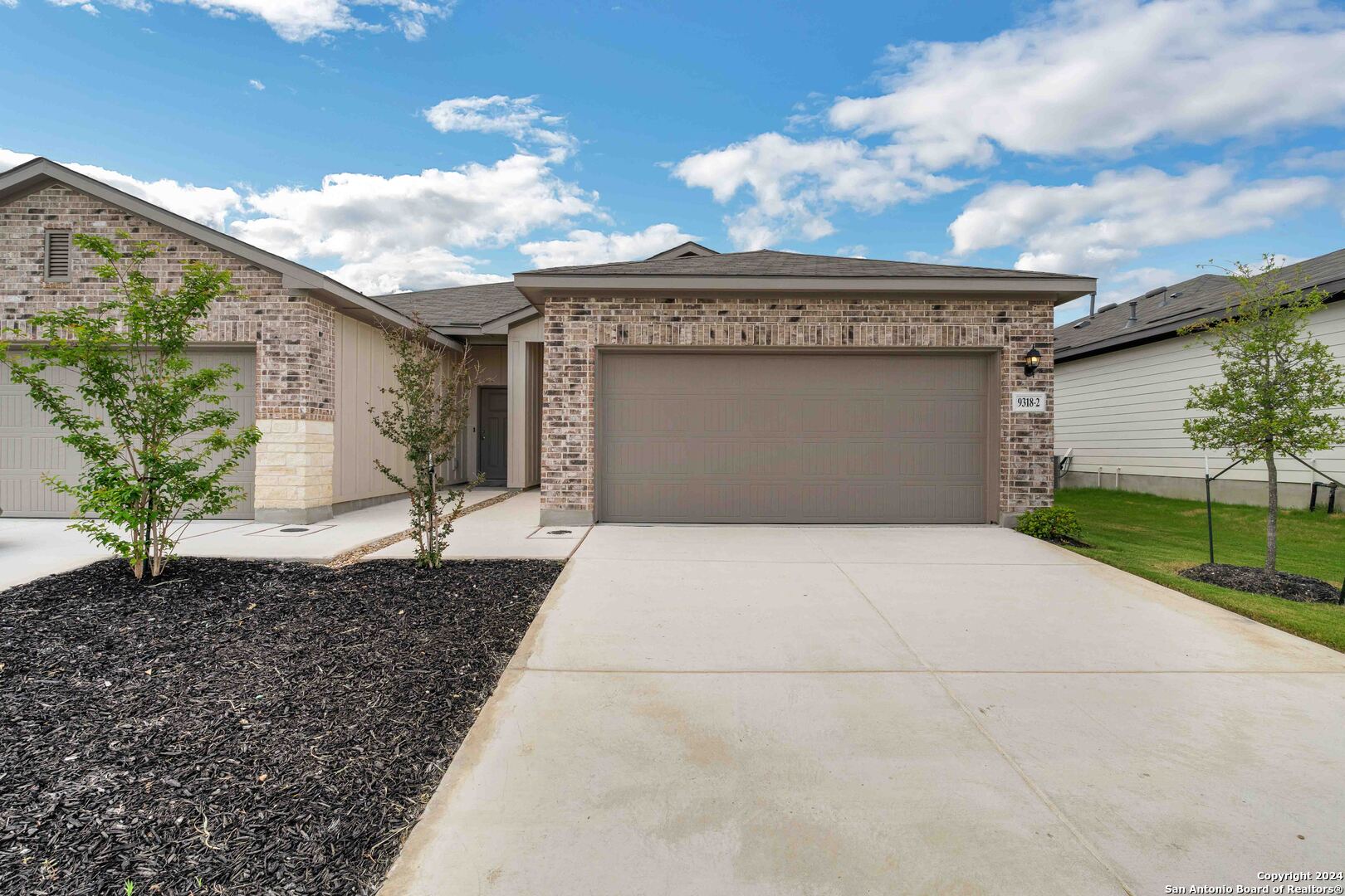 9318 Frio Landing — photo