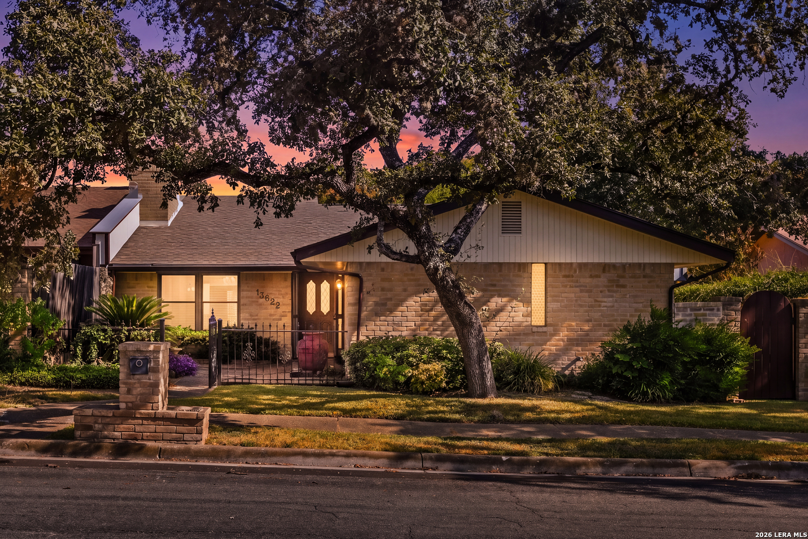 13622 Landmark Hl — photo
