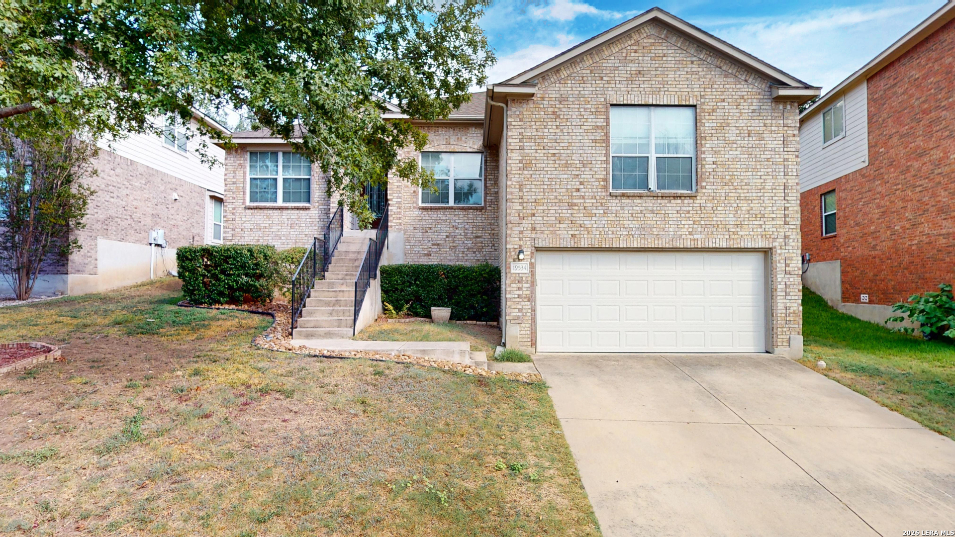 19534 Clay Oak — photo