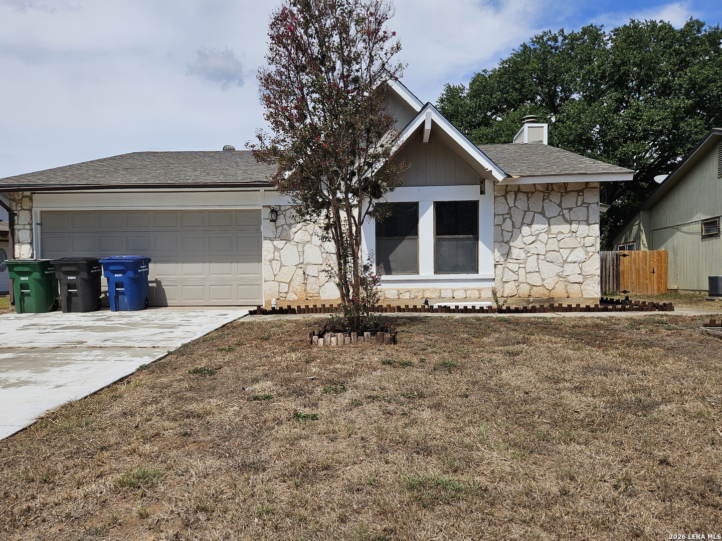 9107 Valley Bnd — photo