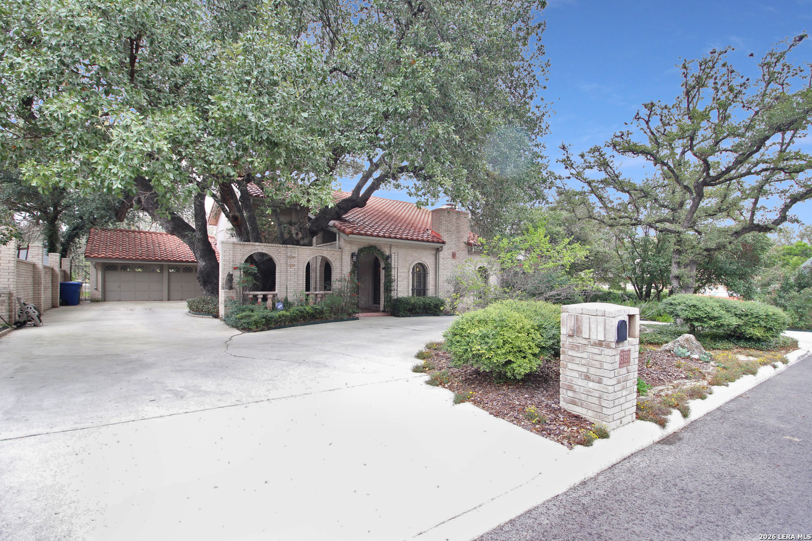 3131 Hitching Post Street — photo