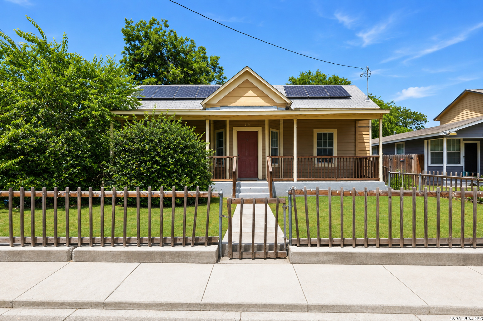 119 Gabriel — photo