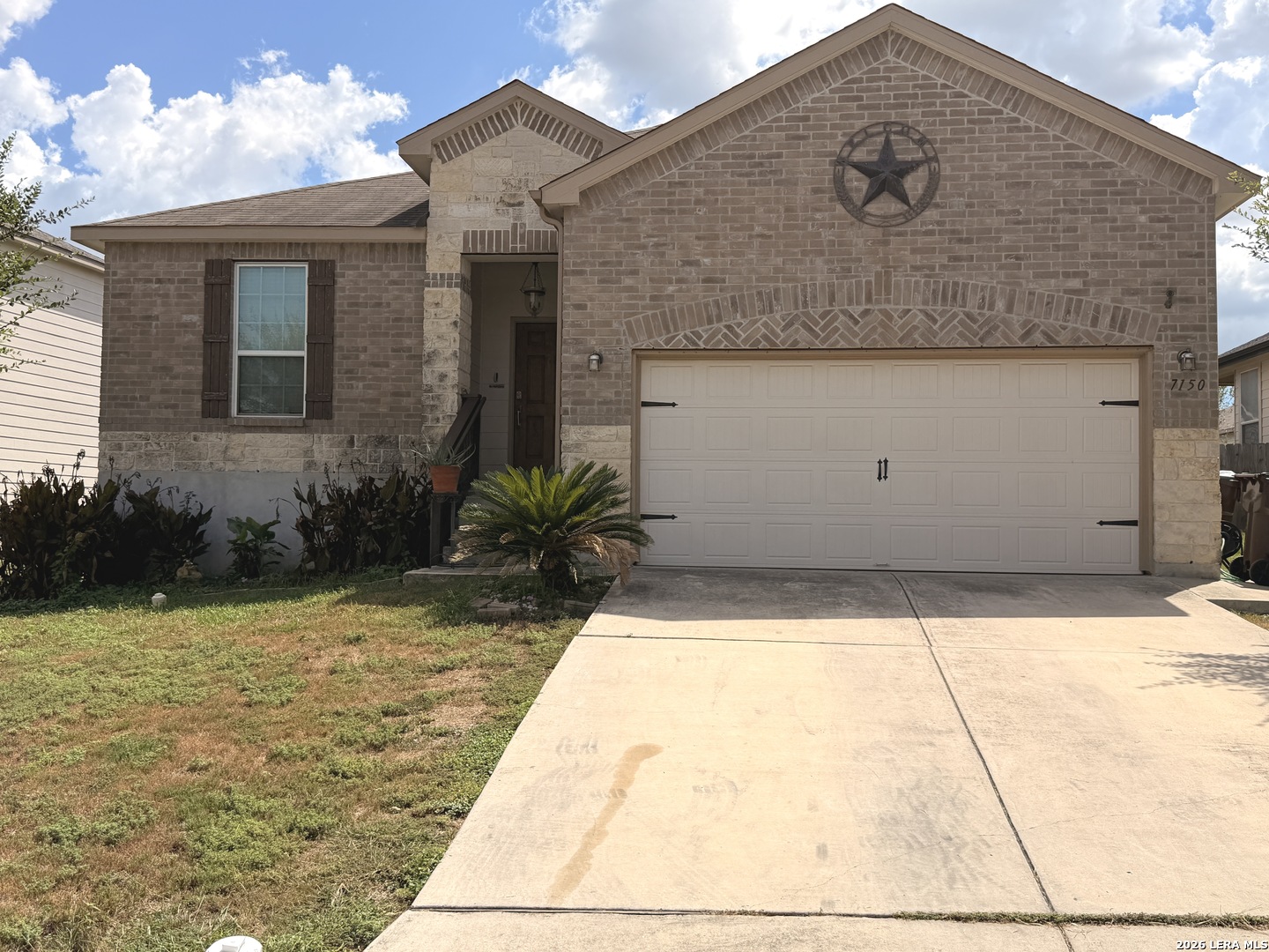 7150 Capricorn Way — photo