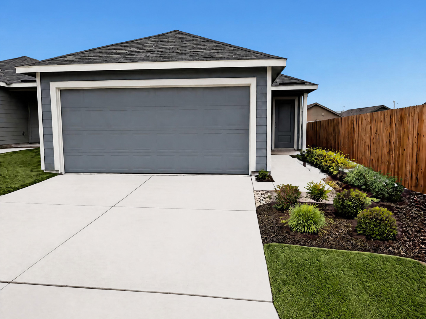 8515 Gray Sapphire — photo