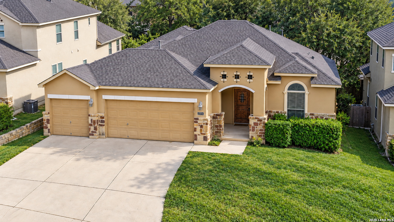 23314 Woodlawn Rdg — photo