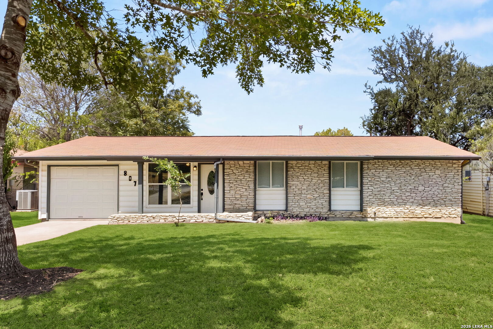 807 Boulder Drive — photo