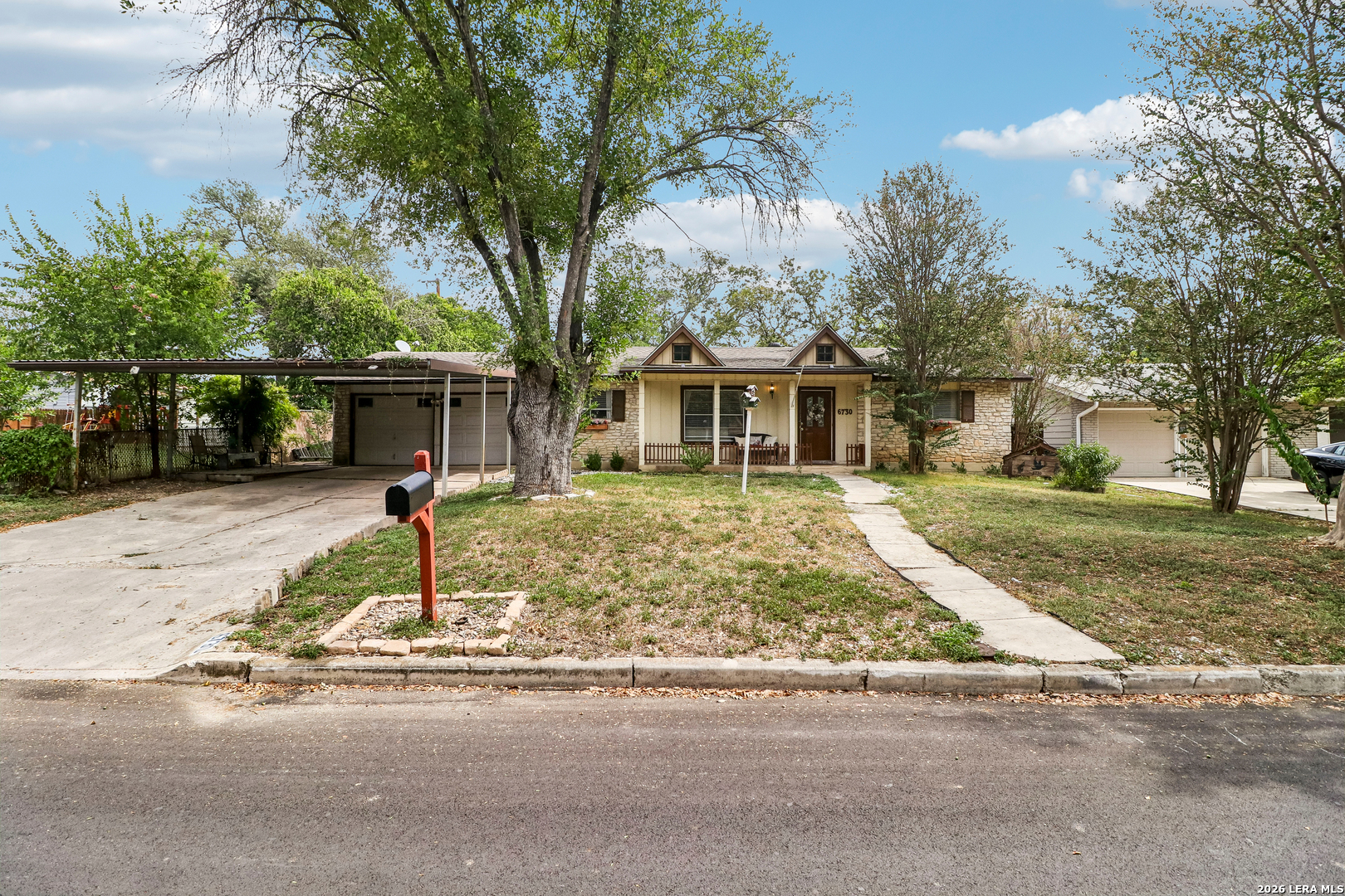 6730 Alan Hale — photo