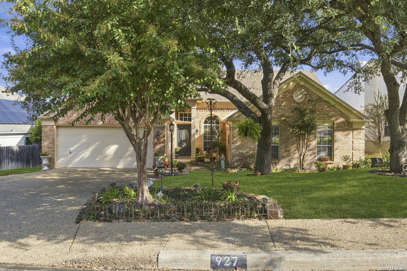927 Lightstone Drive — photo