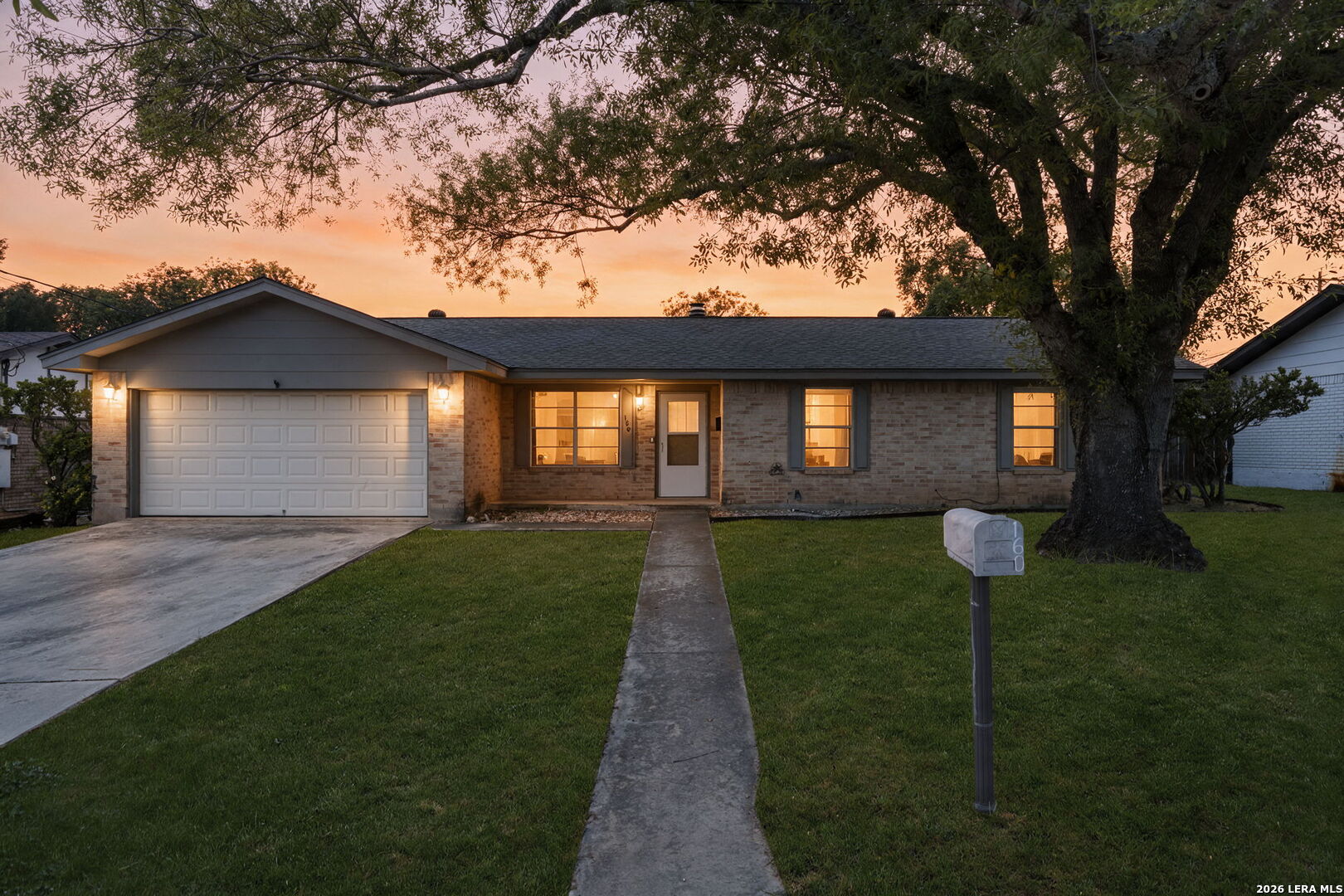 160 Stephanie Drive — photo