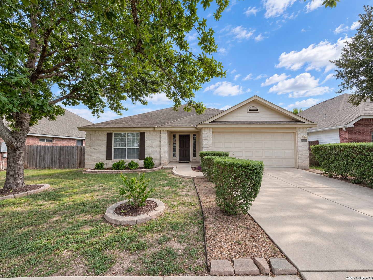 2414 Dove Crossing Drive — photo