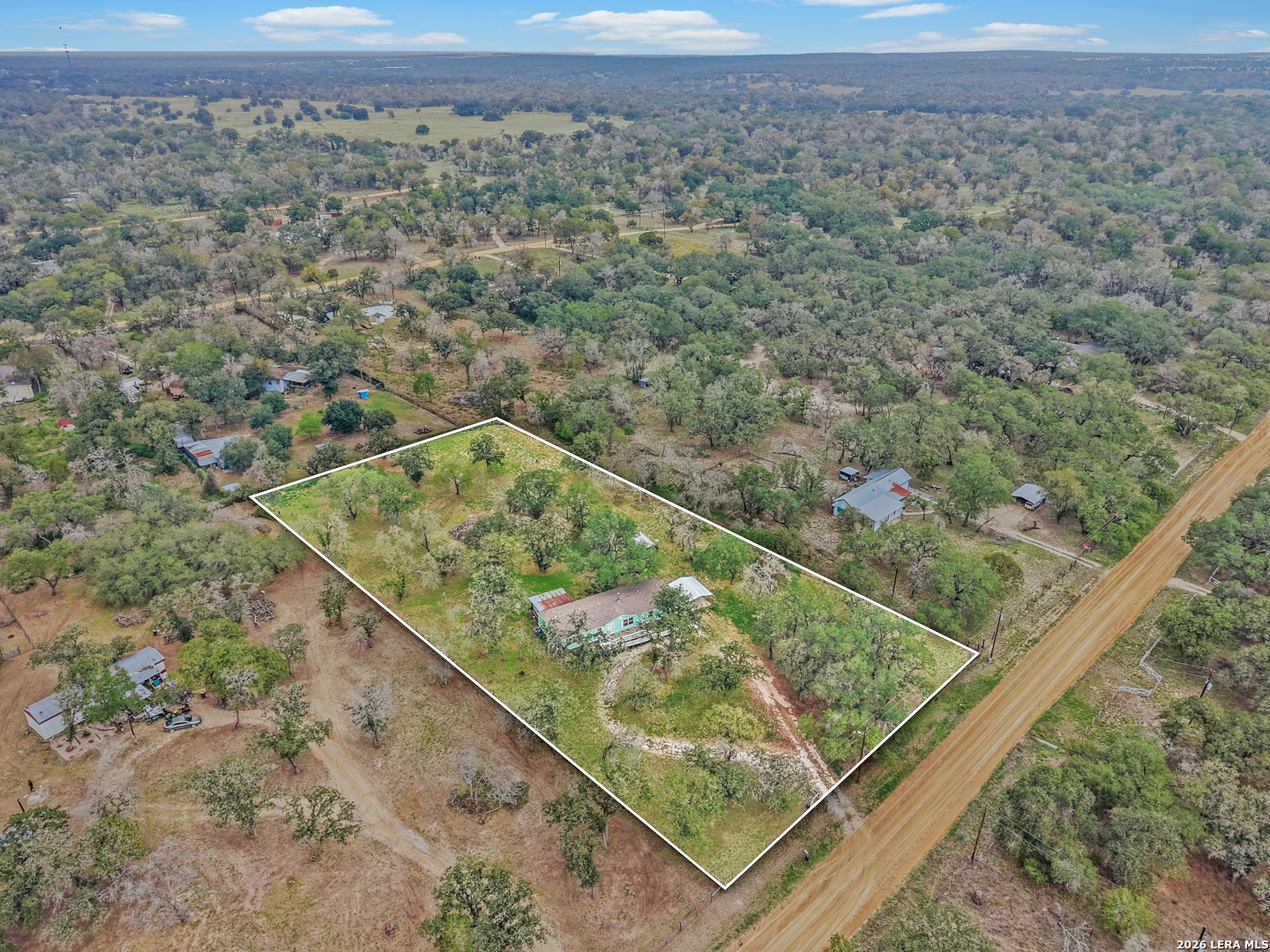 322 Shady Oaks Drive — photo