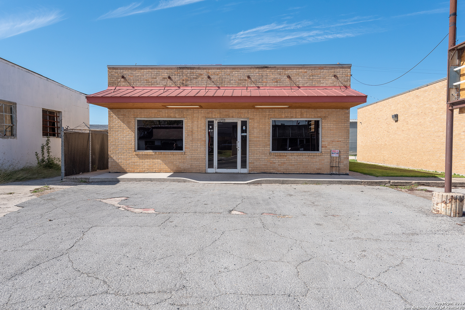 114 S Teel Drive — photo
