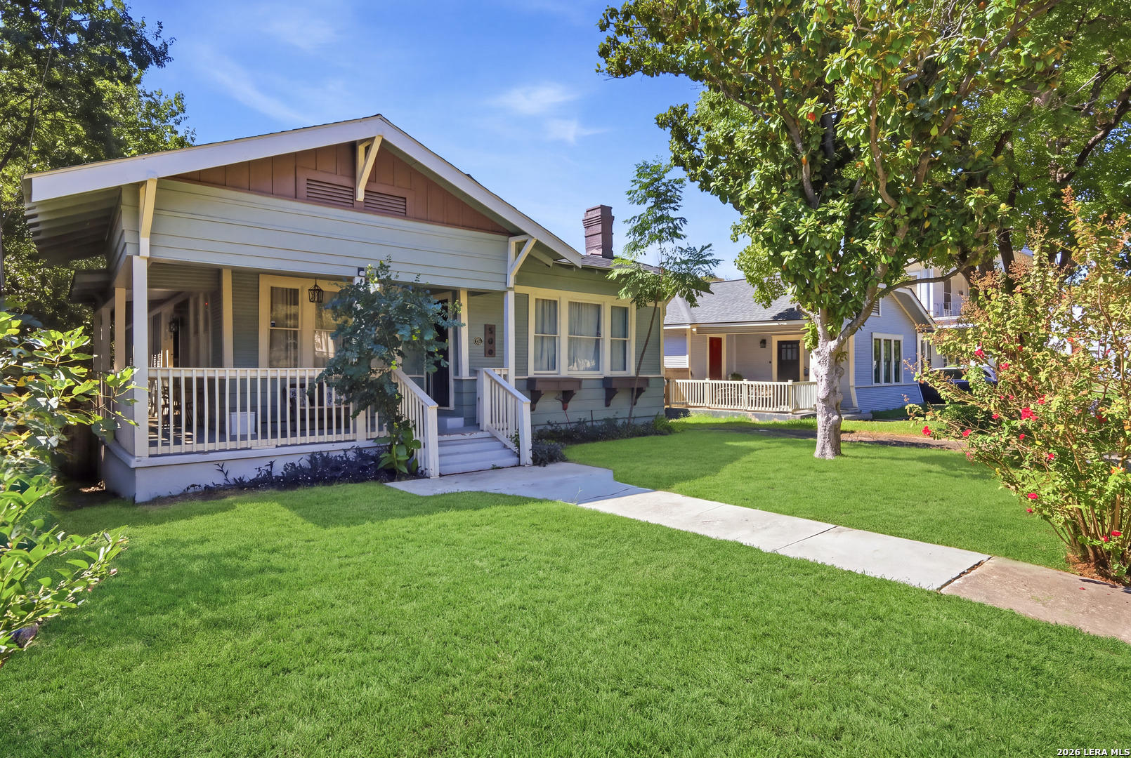 506 E Evergreen Street — photo