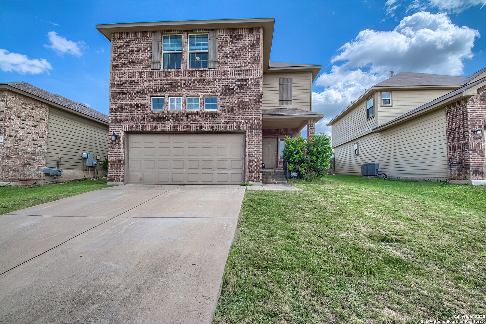 7421 Summer Blossom Court — photo