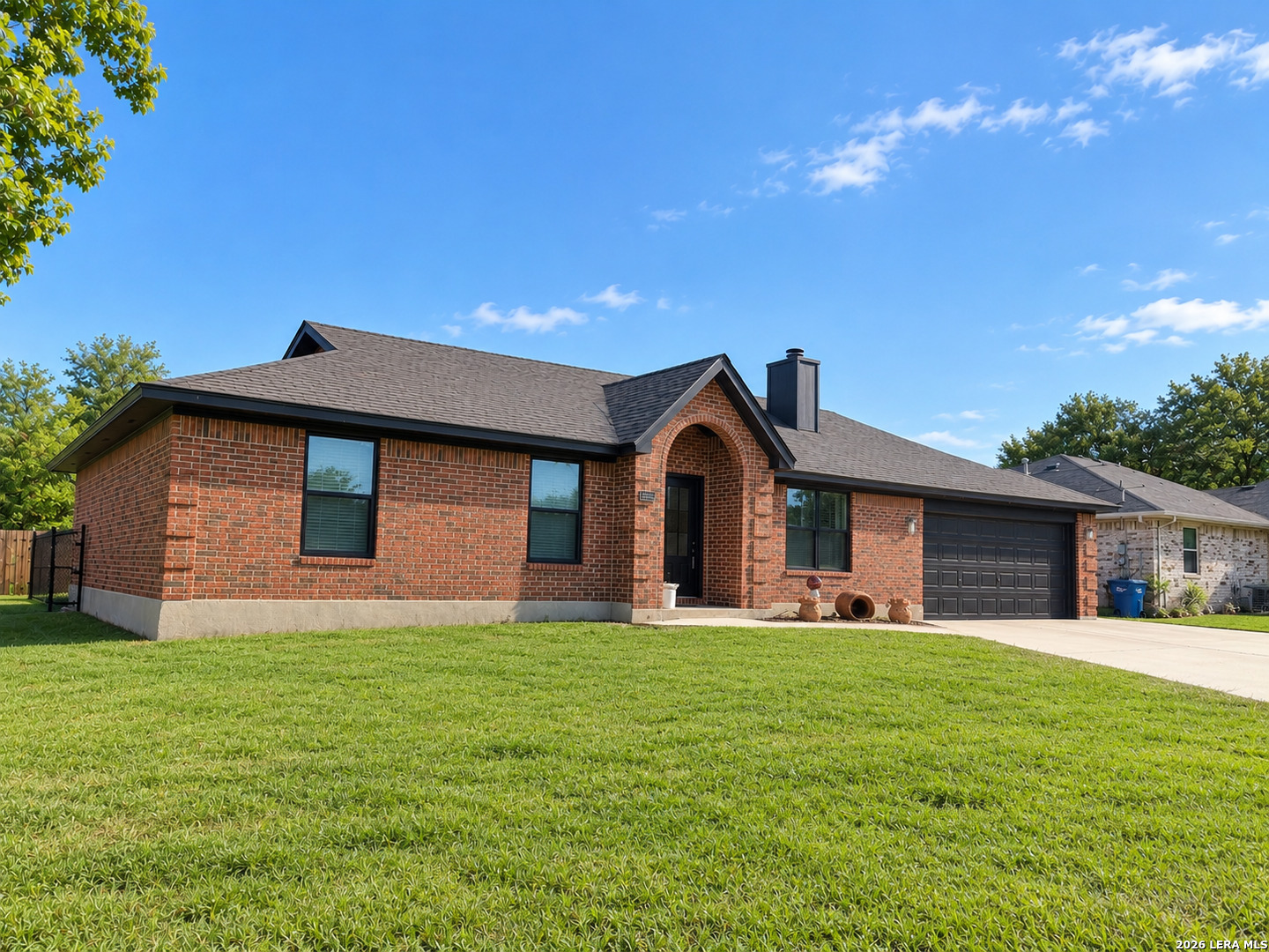 1523 Camellia Lane — photo