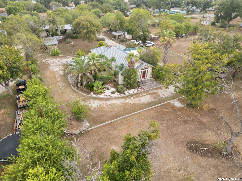 4307 N Hein Road — photo