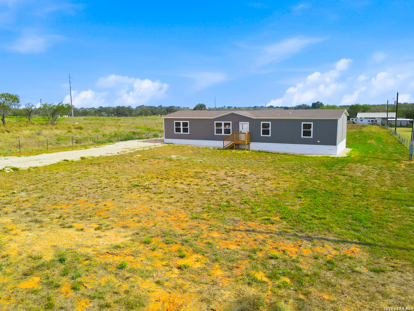 95 County Road 403 — photo