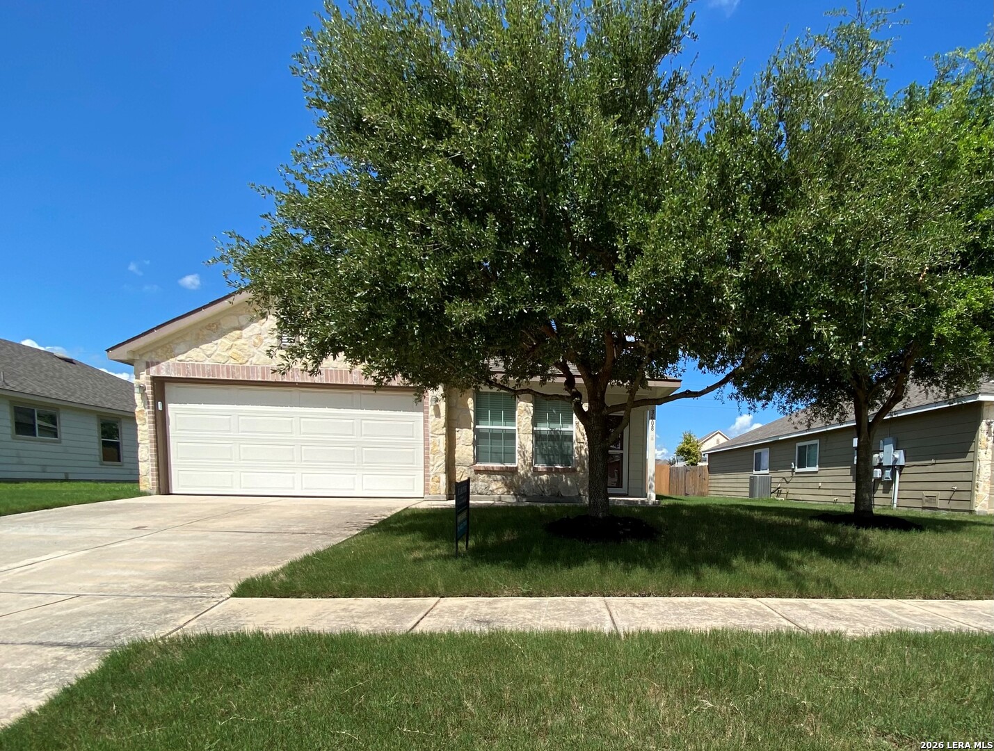 3608 Lazy Diamond — photo