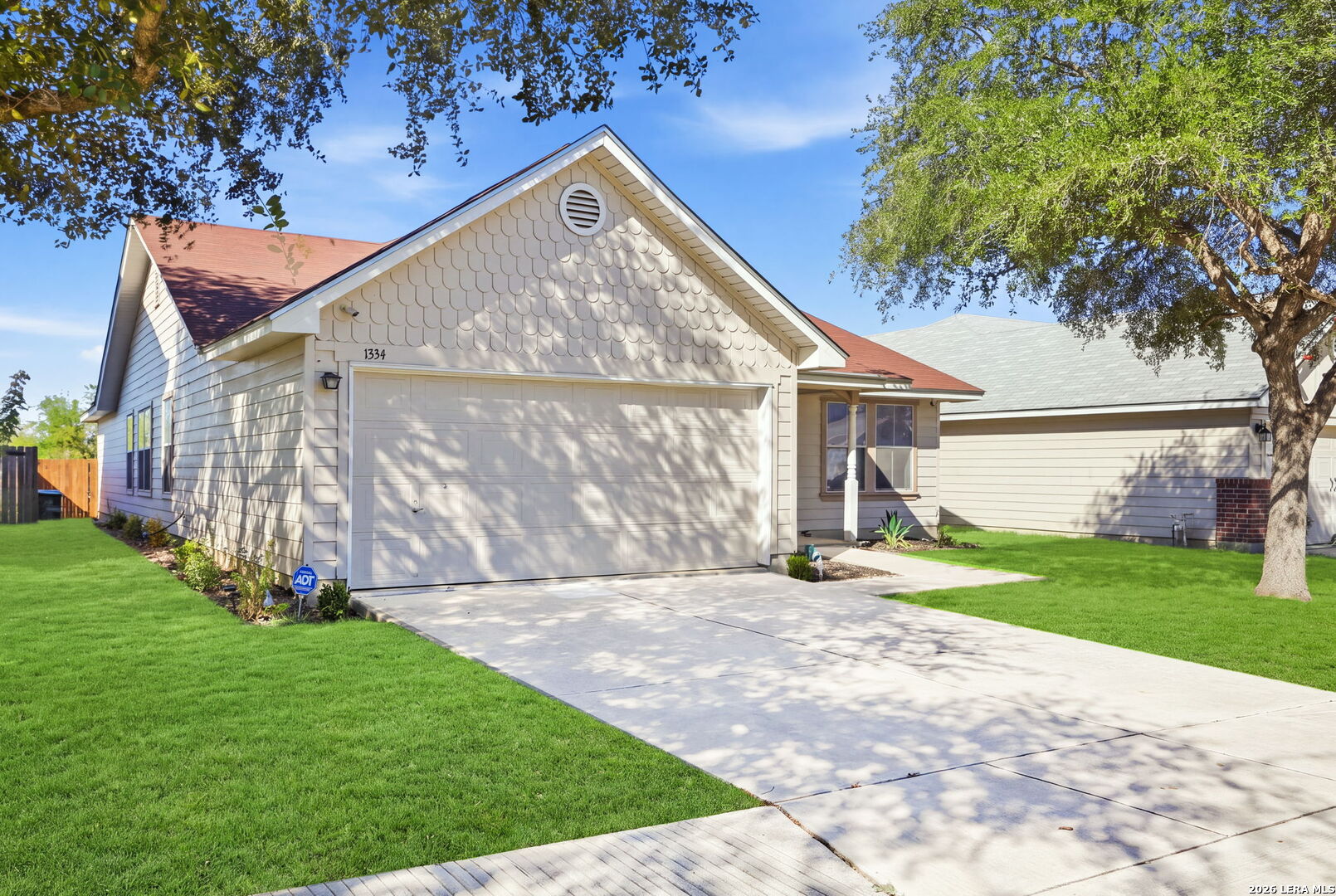 1334 Sunbend Fls — photo