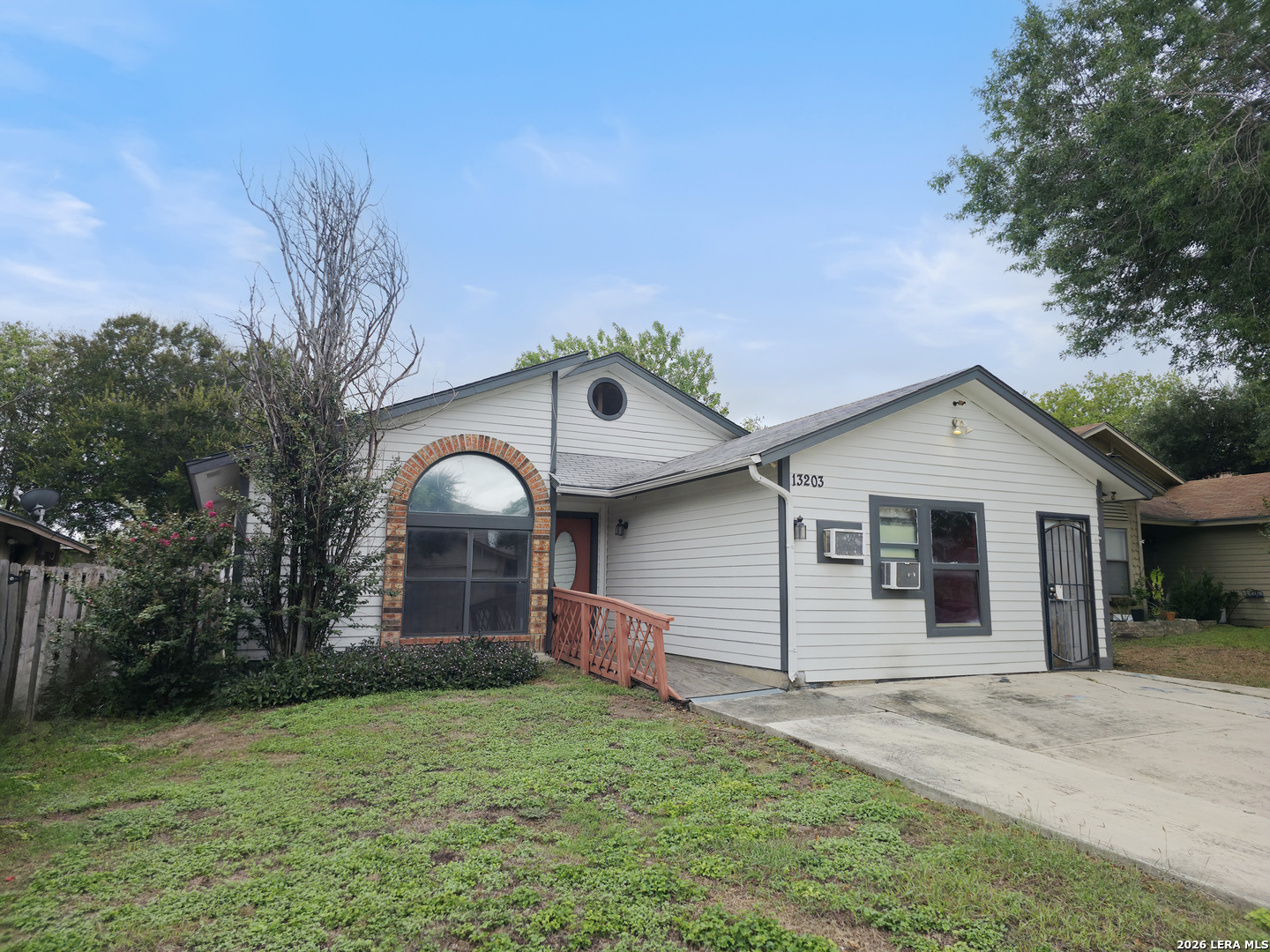 13203 Larkplace Drive — photo