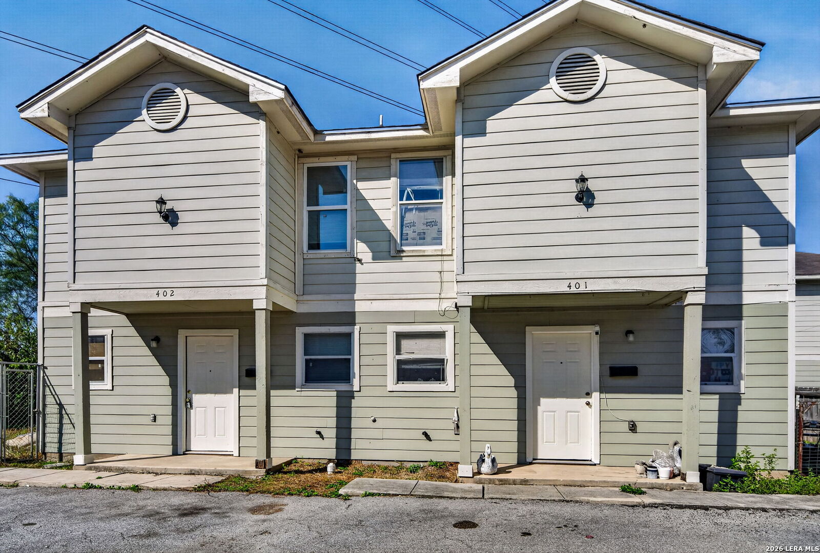768 Avondale #5 — photo