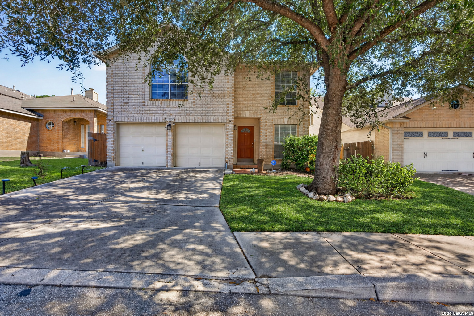 6018 Wood Bayou — photo