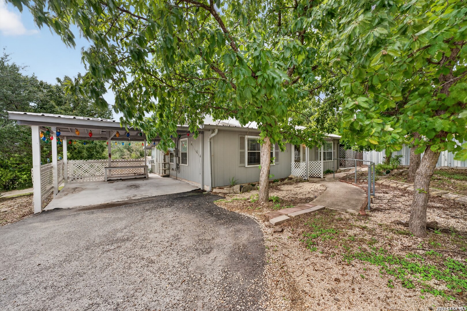 1516 Ranchero Road — photo