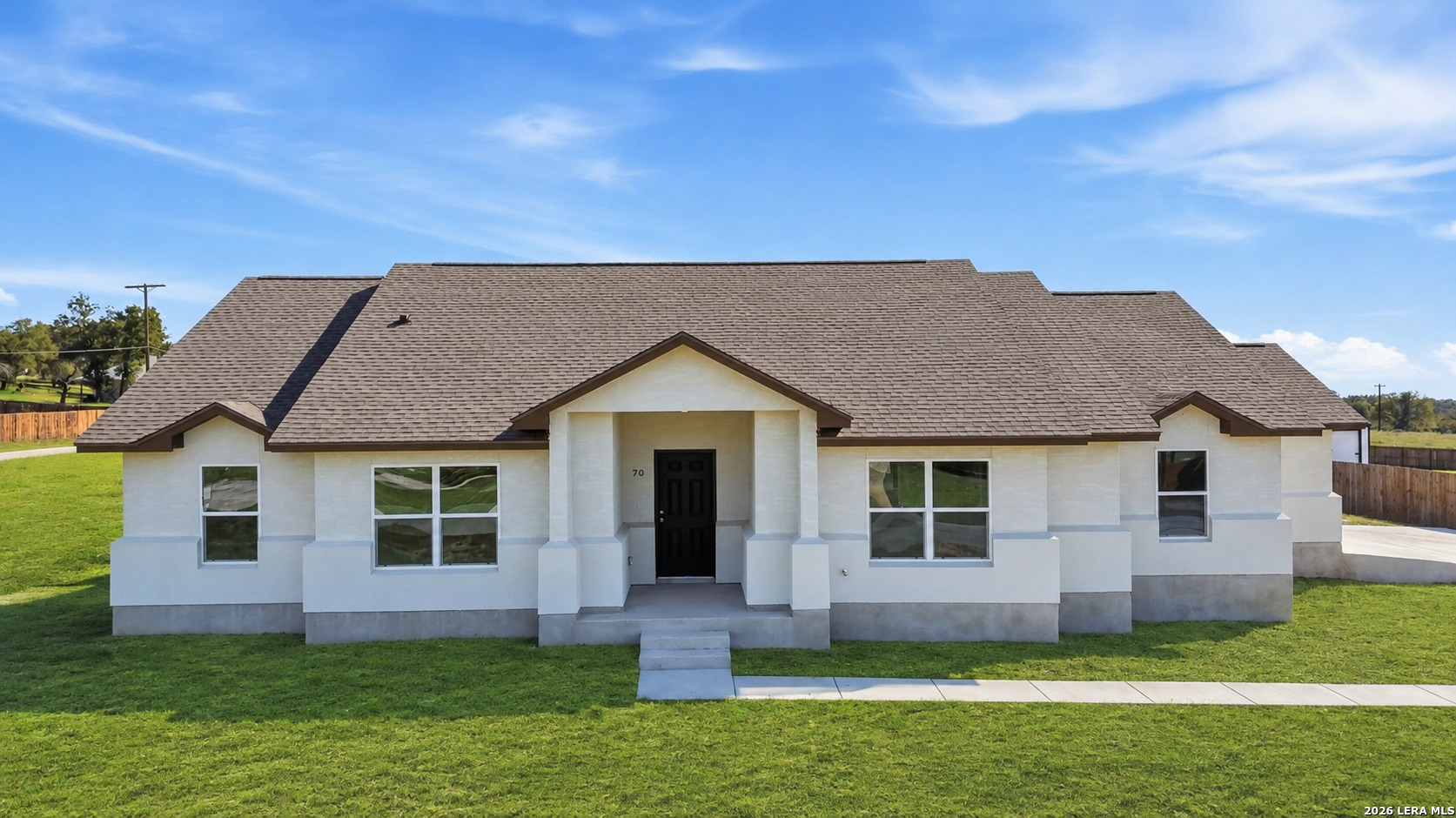 70 Log Cabin Way — photo