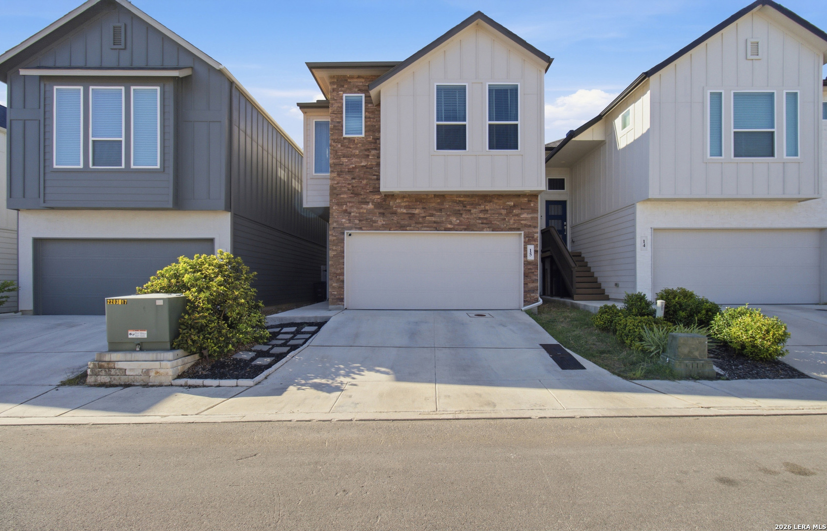 8851 Oakland Road Unit 15 — photo