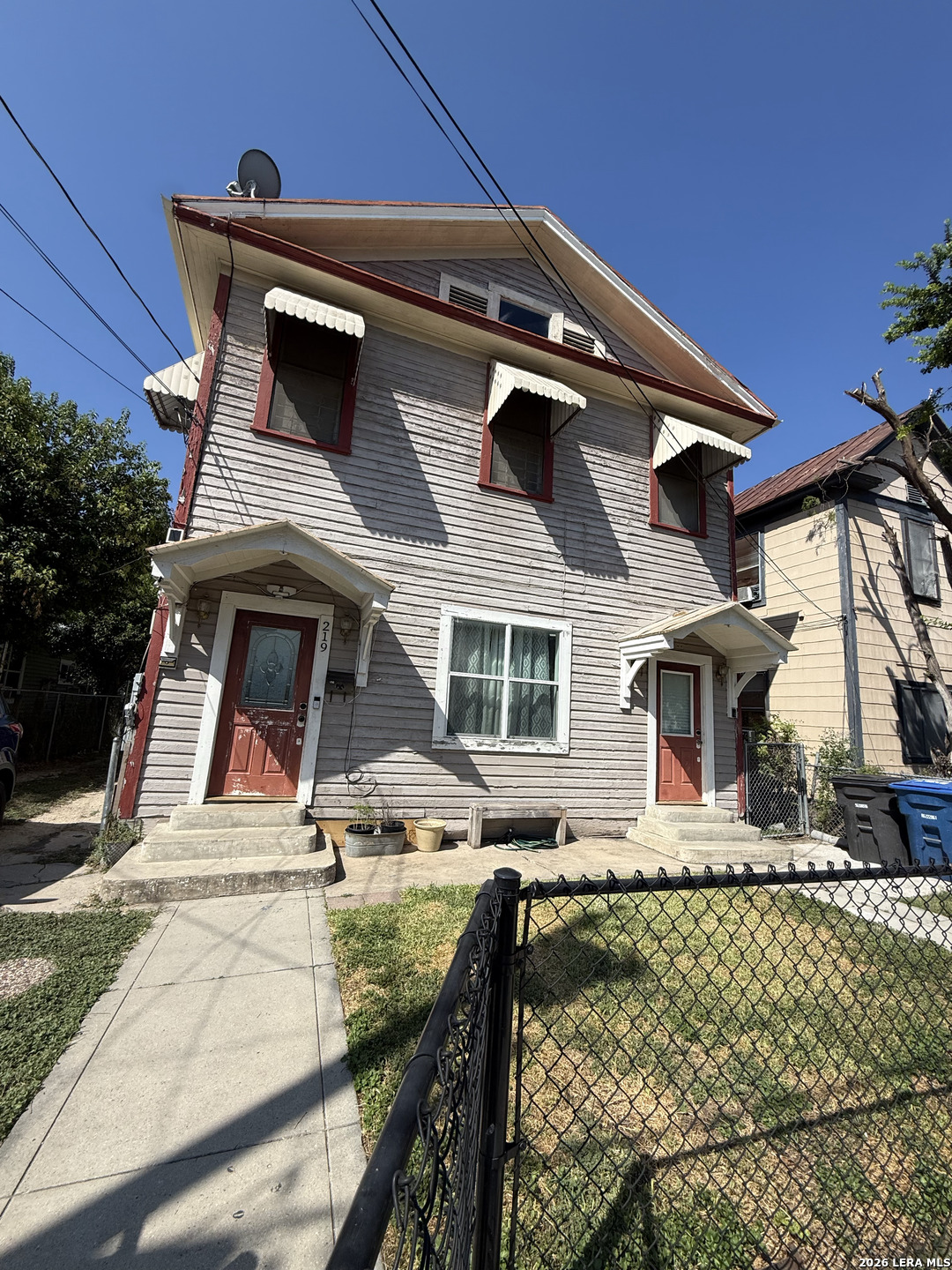 219 Upson Street — photo