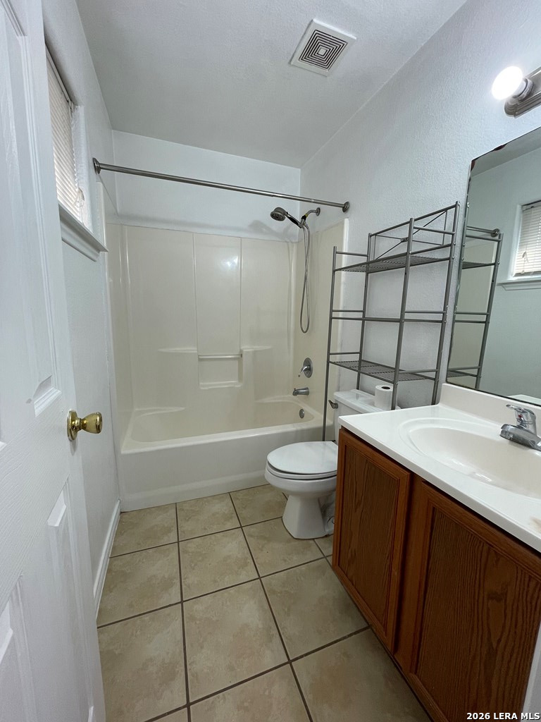3071 Alvin Circle, Eagle Pass, TX 78852 — photo 3
