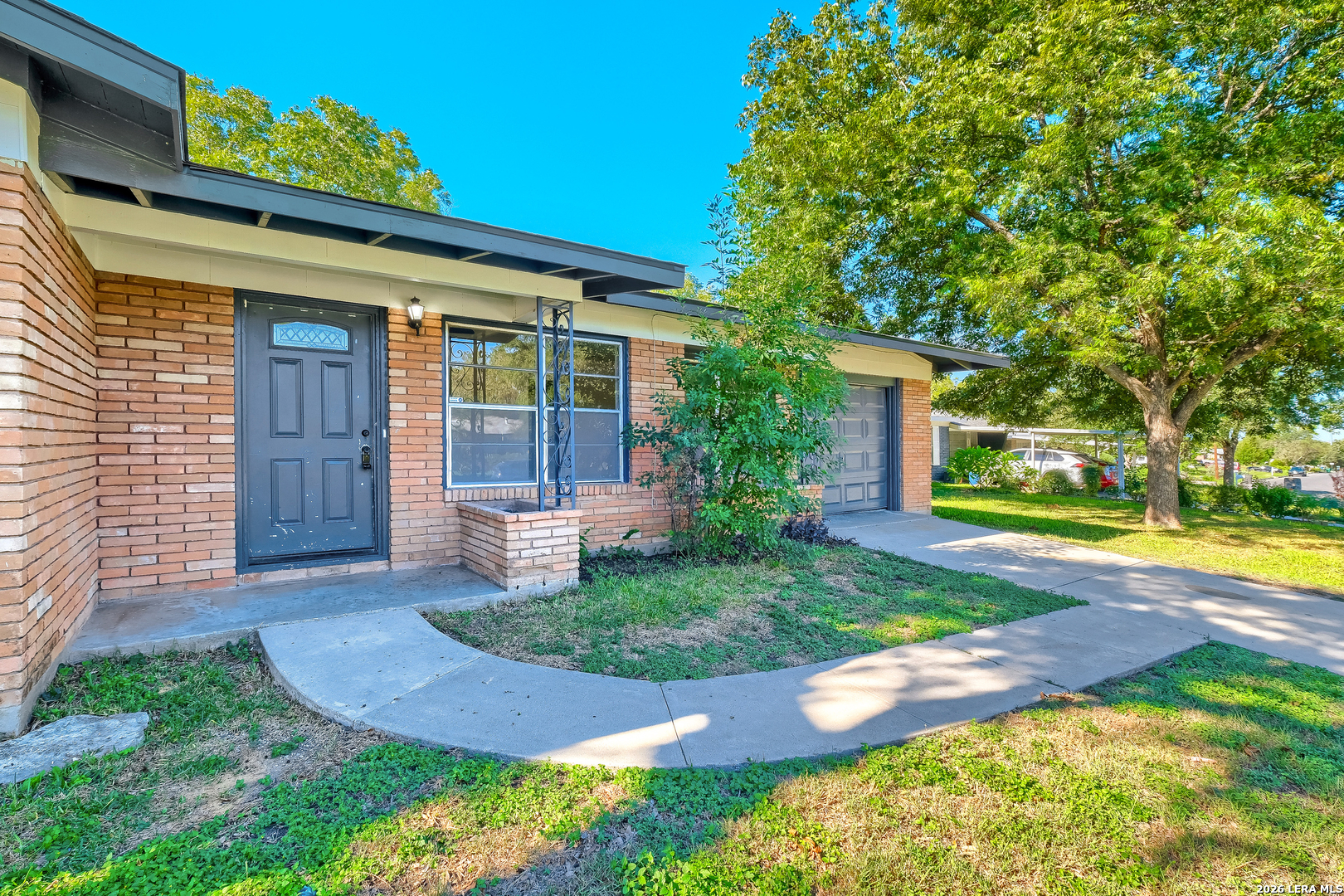706 Clearview Drive — photo