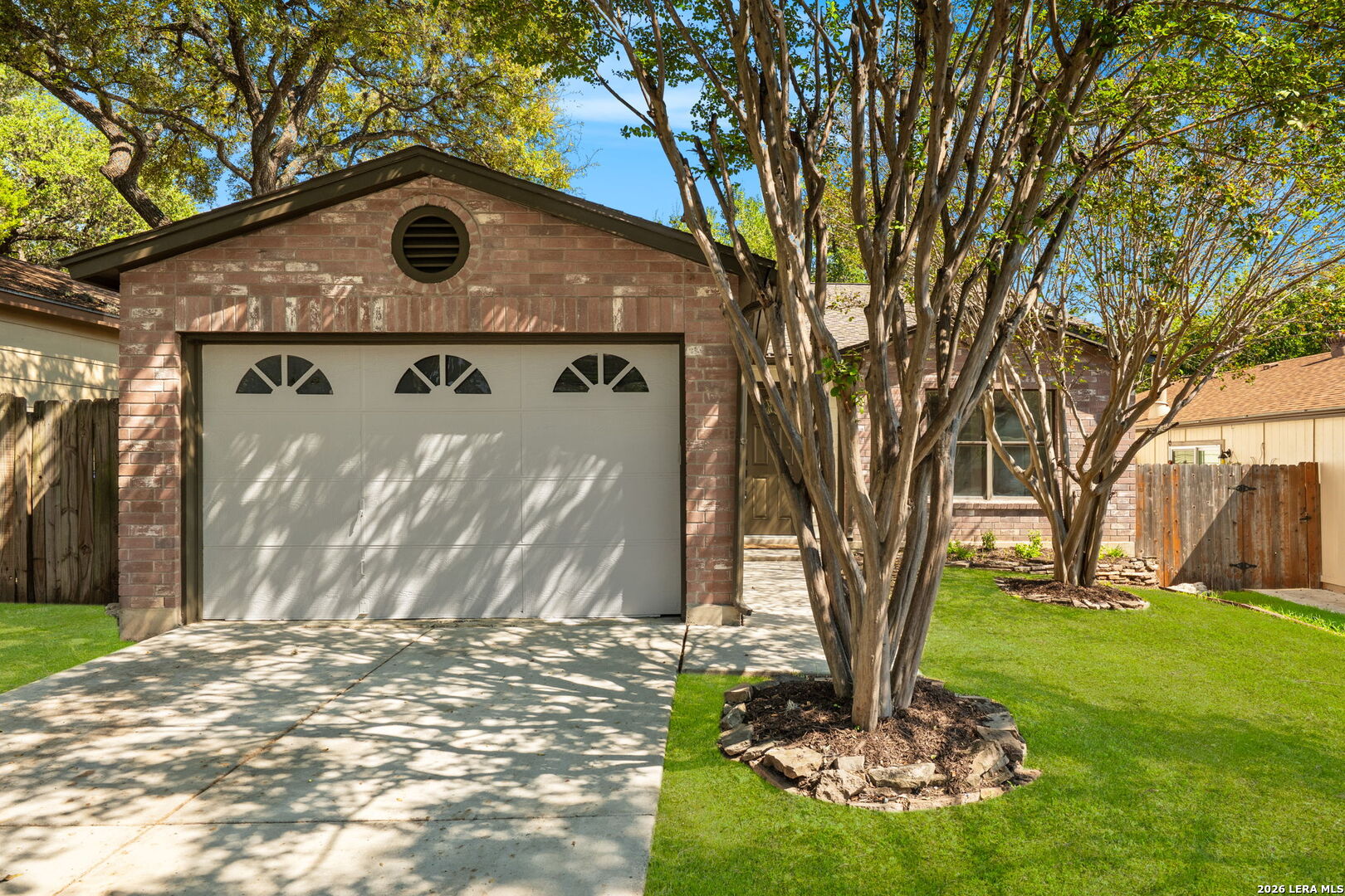 13010 Maple Park Drive — photo