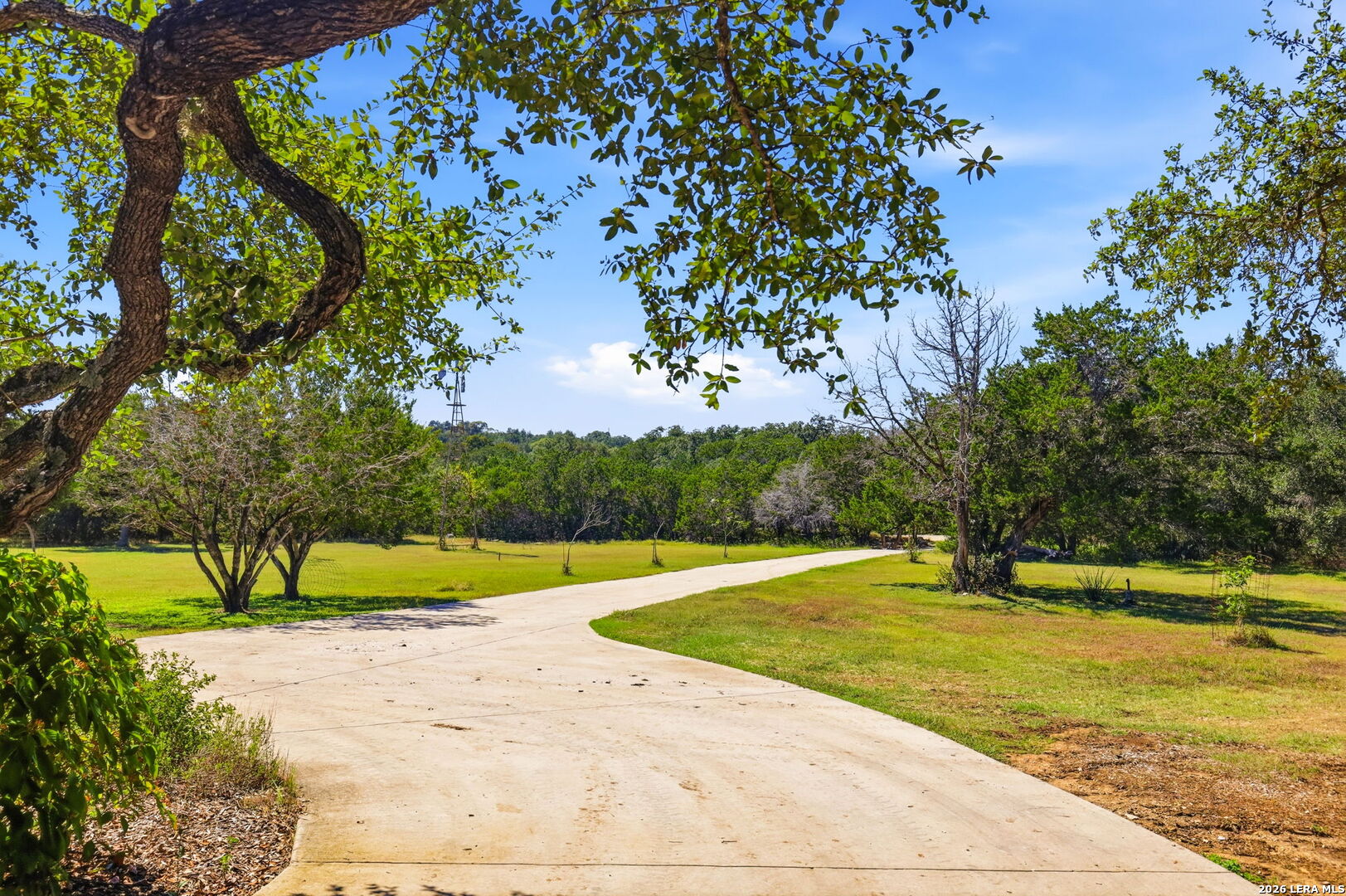 988 Coyote Ridge, Spring Branch, TX 78070 — photo 3