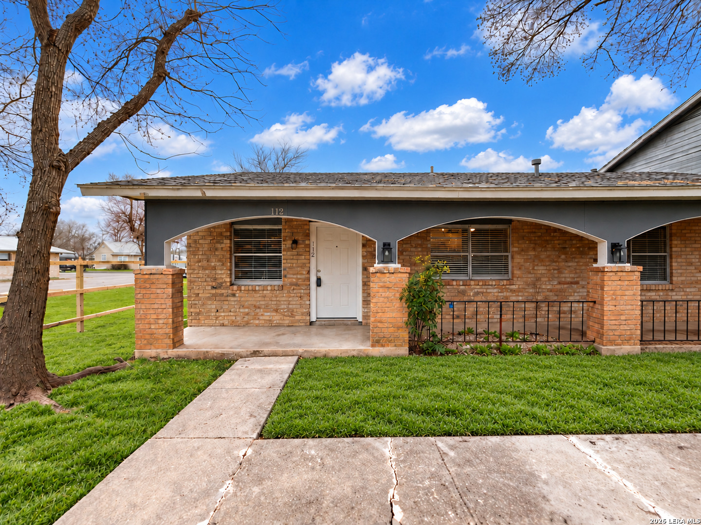 311 E San Antonio Avenue Unit 112 — photo