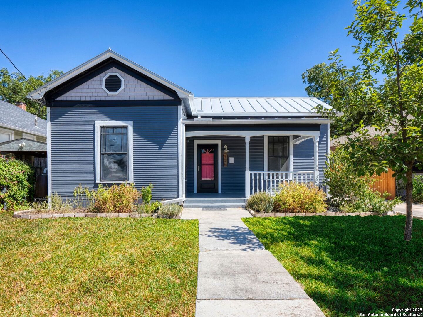 925 Lamar Street — photo