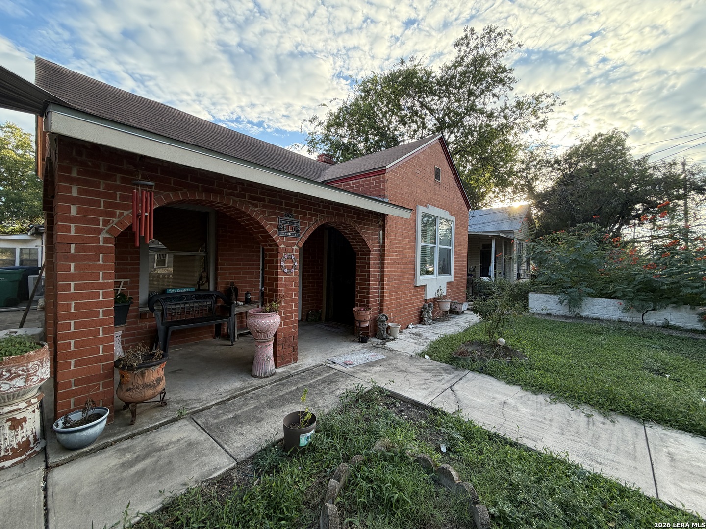810 Dawson Street — photo