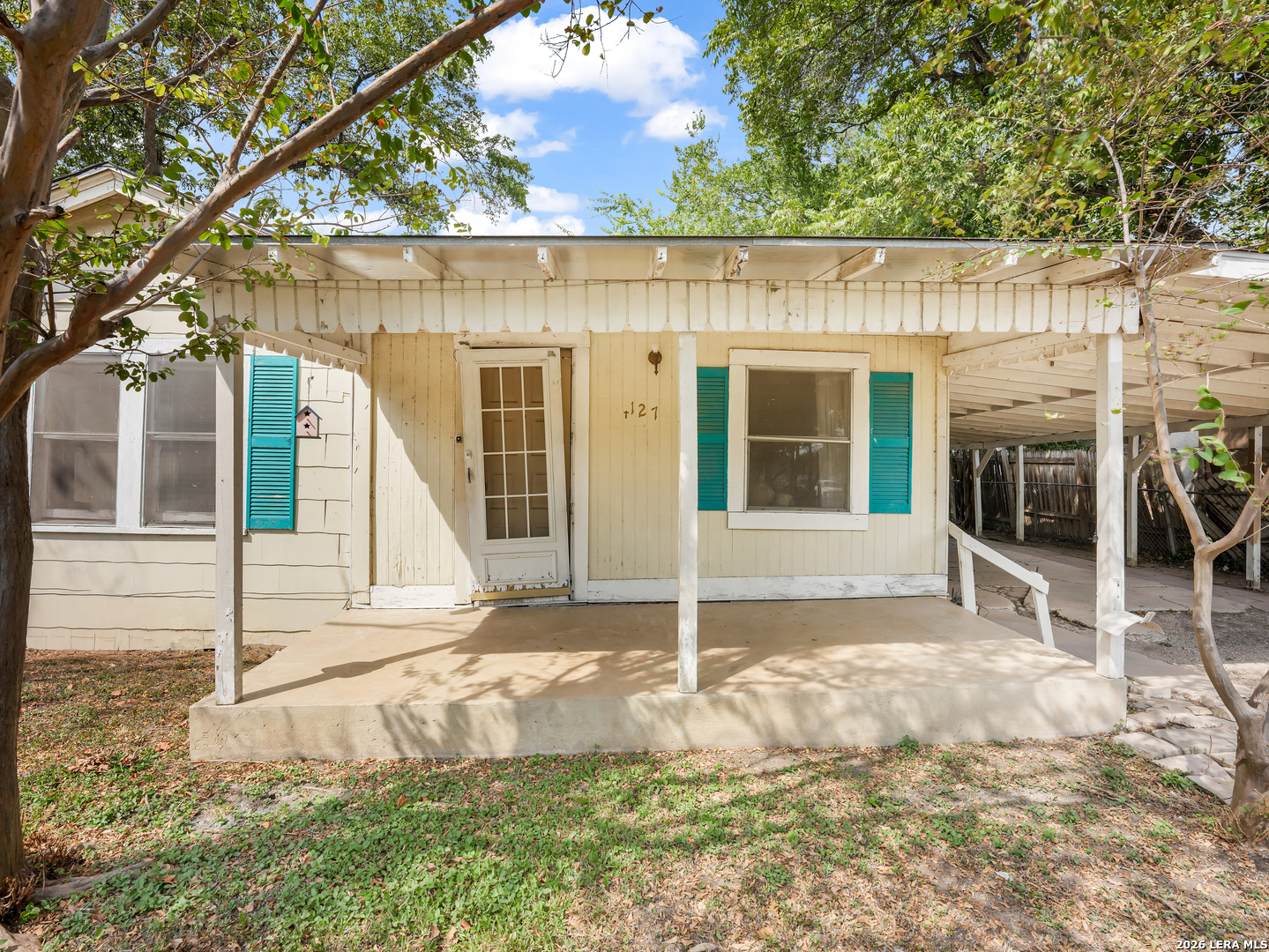 127 Linda Lou Drive — photo