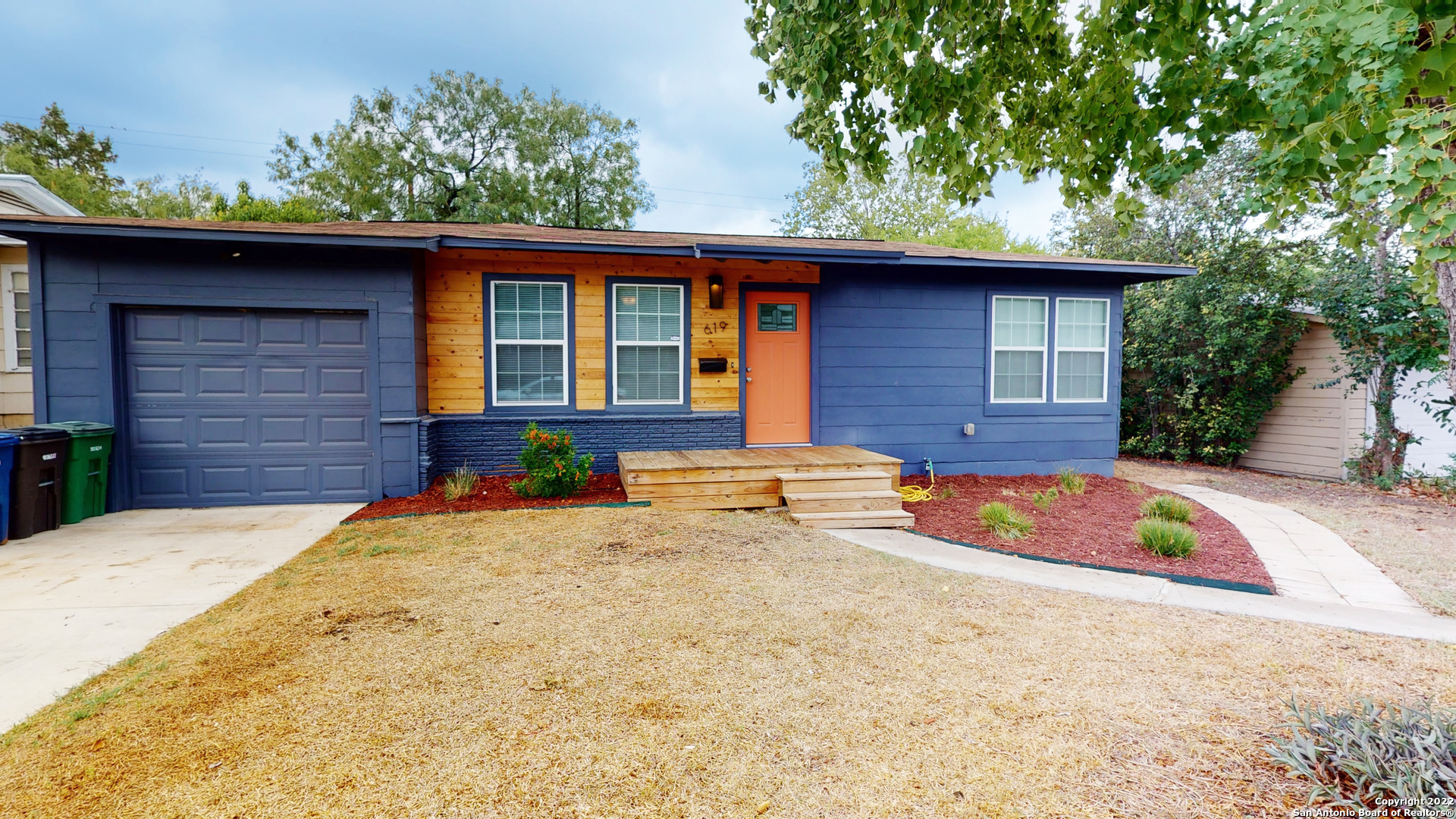 619 Sumner Drive — photo