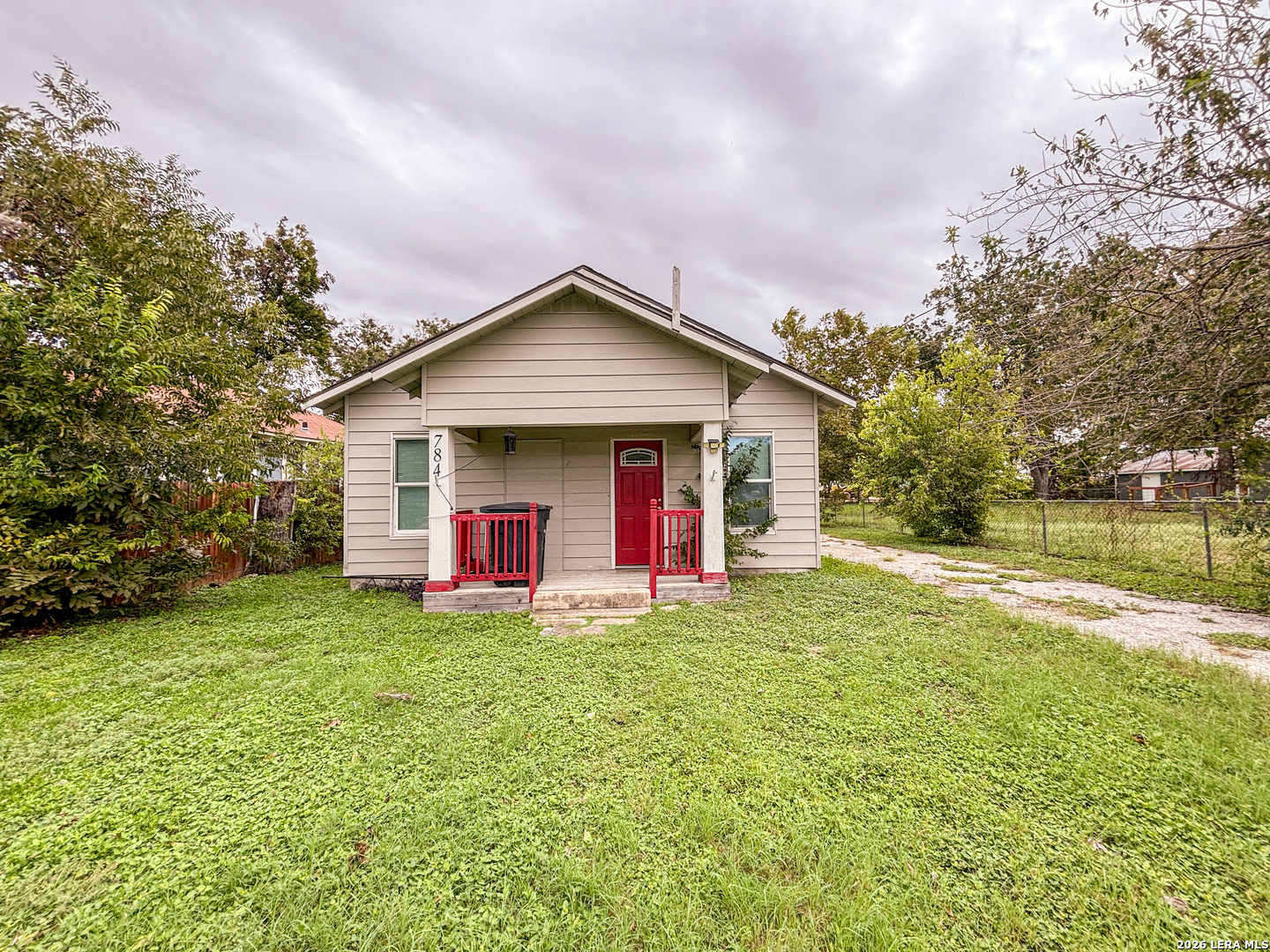 784 Churchill Drive — photo