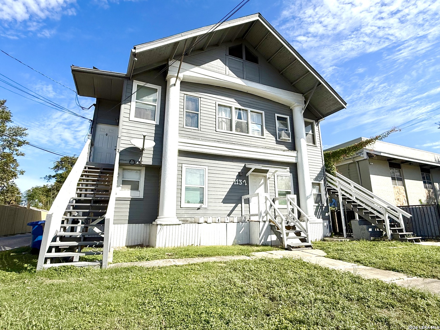 1137 W Ashby Place Unit 6 — photo